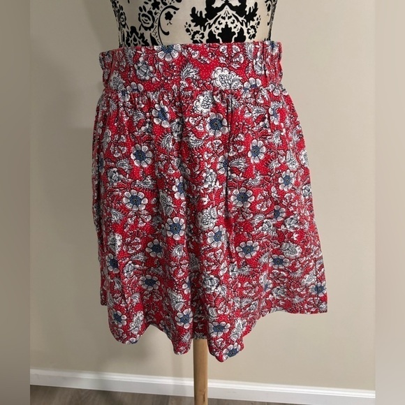Loft Floral Patterned Pleated Skirt​​​​​​​​​​​​​​​ - Picture 2 of 6